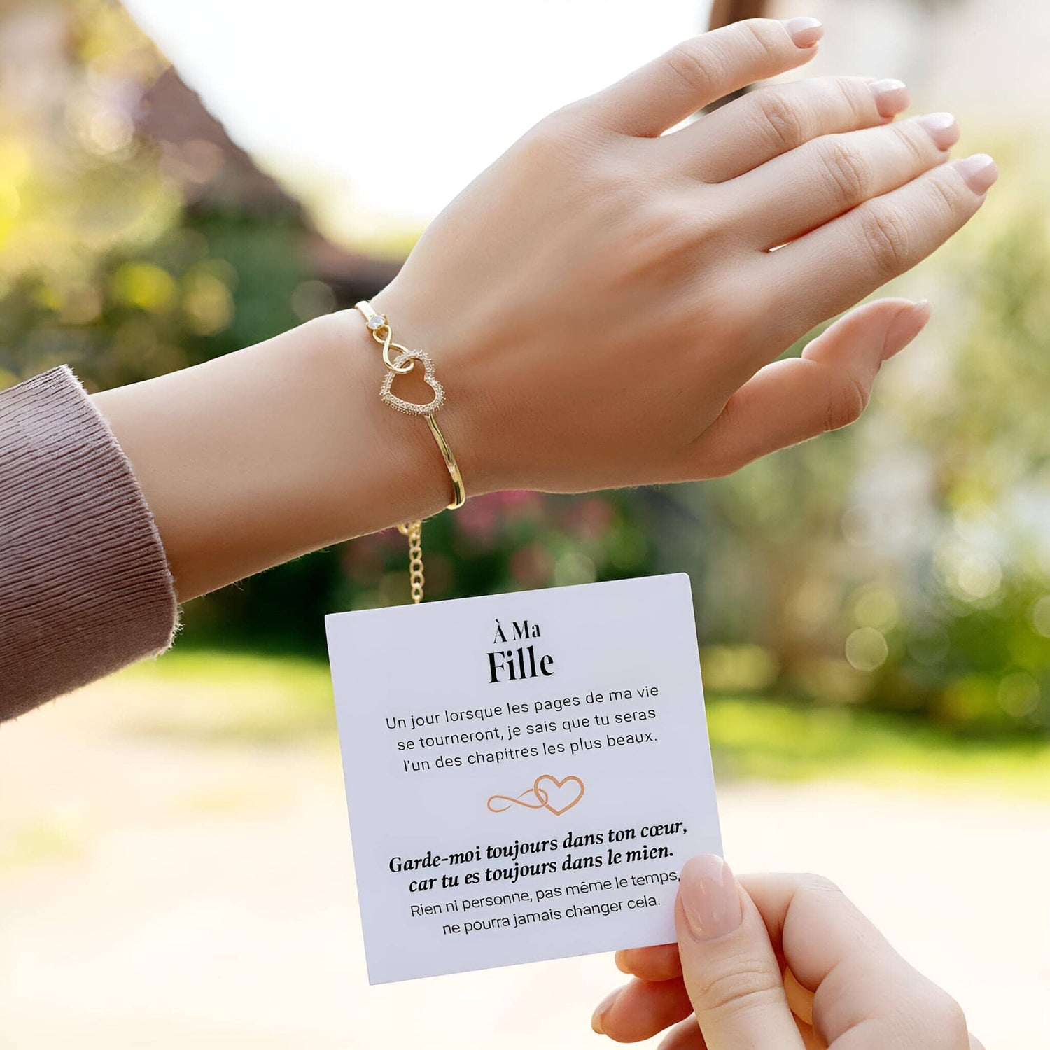 Idée cadeau Bracelet message :ensemble ou éloignés,tu es toujours dans Idée cadeau Bracelet message :ensemble ou éloignés,tu es toujours dans